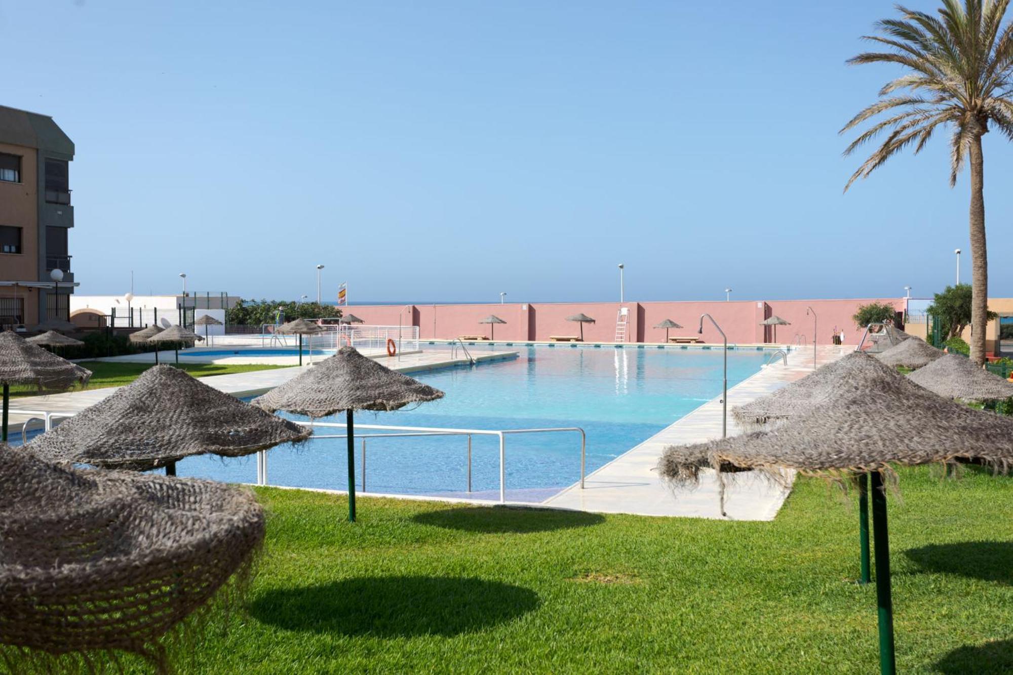Апартаменты Loft primera línea playa, Cabo de Gata, Wifi Ретамар Экстерьер фото