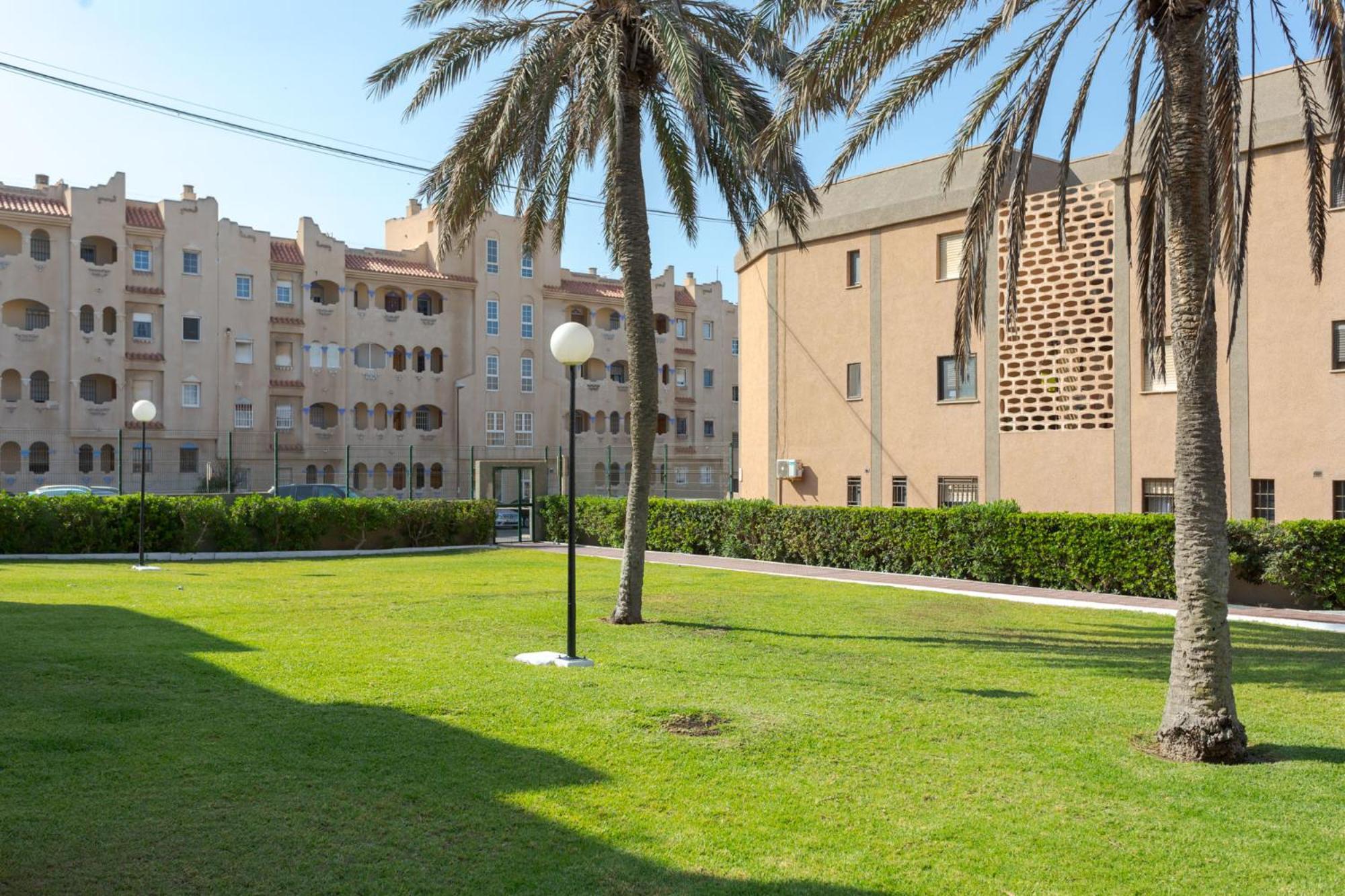Апартаменты Loft primera línea playa, Cabo de Gata, Wifi Ретамар Экстерьер фото